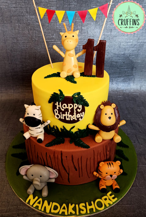 jungle and animals 2 tier cake