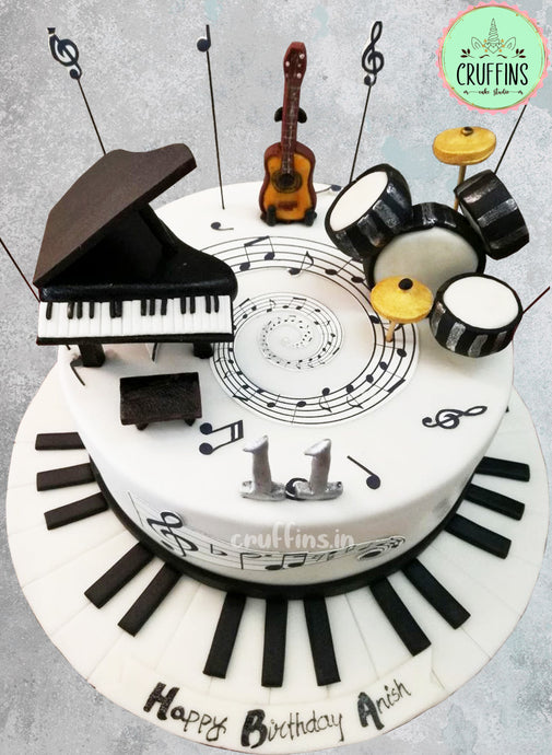 musical instruments theme cake